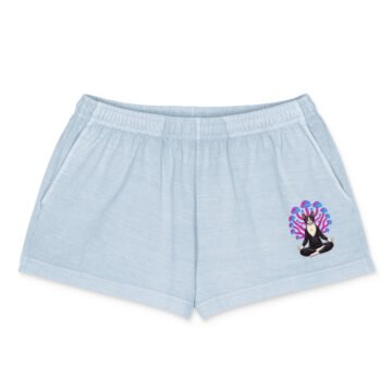 Women's Garment-Dyed Shorts in Keanu's Garden